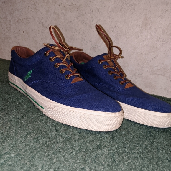 Polo Ralph Lauren shoes - Picture 2 of 3